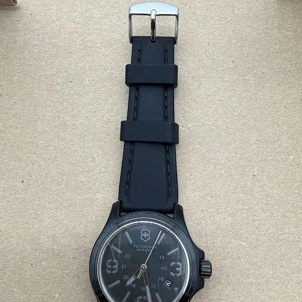 Victorinox original swiss